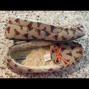Old Navy fox moccasin slippers